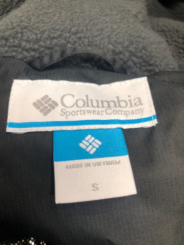 Photo 4 of Columbia Women's Peak to Park Insulated Jacket, Water Resistant and Insulated
size small 