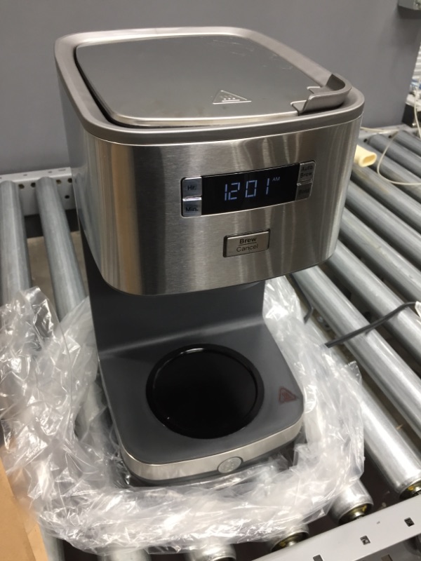 Photo 2 of *USED*
GE 10- Cup Stainless Steel Drip Coffee Maker with Thermal Carafe | Stainless Steel