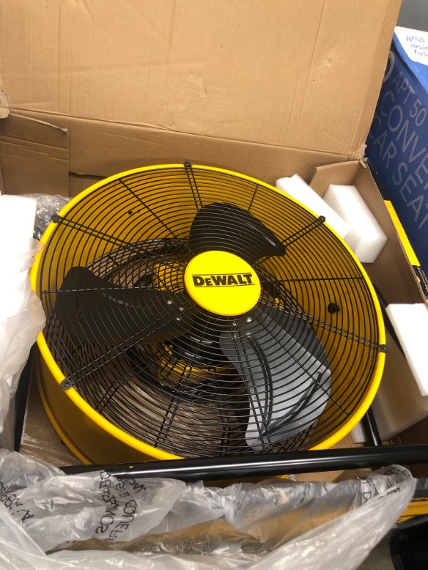 Photo 2 of *SEE last picture for damage*
DEWALT 20 in. 3-Speed Heavy-Duty Drum Fan with 6 ft. Power Cord