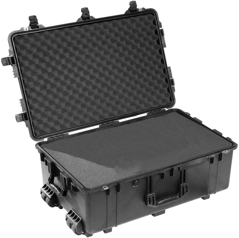 Photo 1 of *1 of the latches is stuck, SEE last picture*
Pelican 1650 Camera Case With Foam, Black
