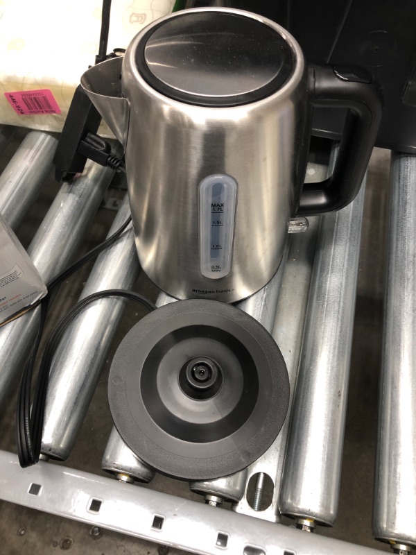 Photo 2 of *USED*
Amazon Basics Stainless Steel Fast, Portable Electric Hot Water Kettle for Tea and Coffee, 1.7-Liter, Silver
