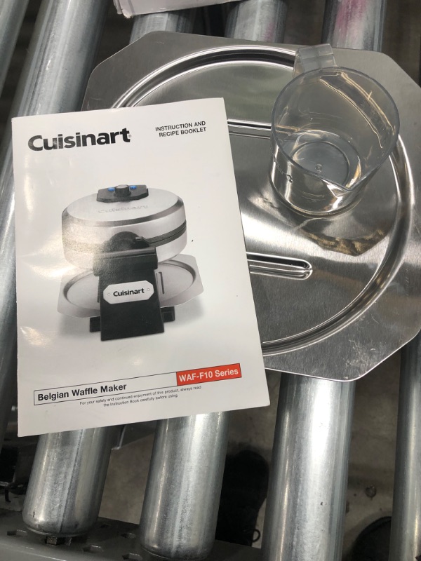 Photo 1 of *USED*
*SEE last picture for damage*
Cuisinart Waffle Maker, Round Flip Belgian, Stainless steel
