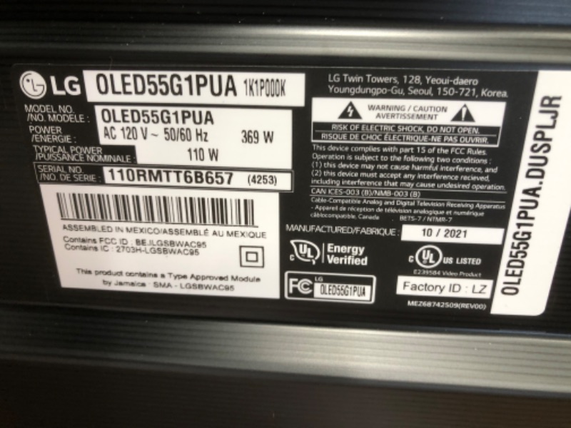 Photo 2 of **DOES DONT POWER ON**LG OLED G1 Series 55” Alexa Built-in 4k Smart OLED evo TV (3840 x 2160), Gallery Design, 120Hz Refresh Rate, AI-Powered 4K, Dolby Cinema, WiSA Ready (OLED55G1PUA, 2021)

