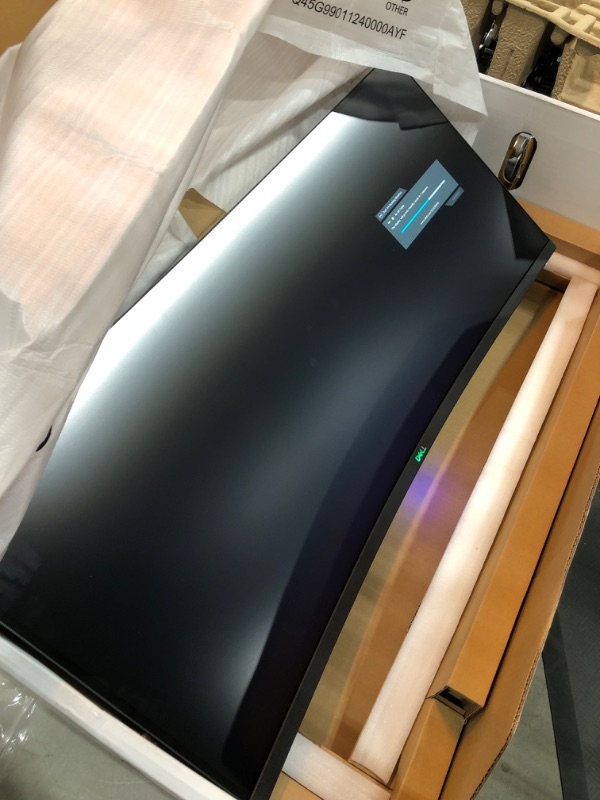 Photo 1 of Dell Curved Gaming Monitor 34 Inch Curved Monitor with 144Hz Refresh Rate, WQHD (3440 x 1440) Display, Black - S3422DWG
