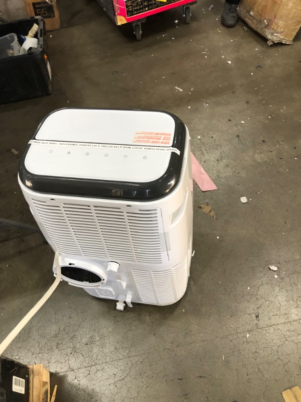 Photo 5 of *** MISSING COMPONENTS *** NOT PACKAGED**
BLACK+DECKER BPP10HWTB Portable Air Conditioner with Heat and Remote Control, 10,000 BTU SACC/CEC (14,000 BTU ASHRAE), Cools Up to 450 Square Feet, White
