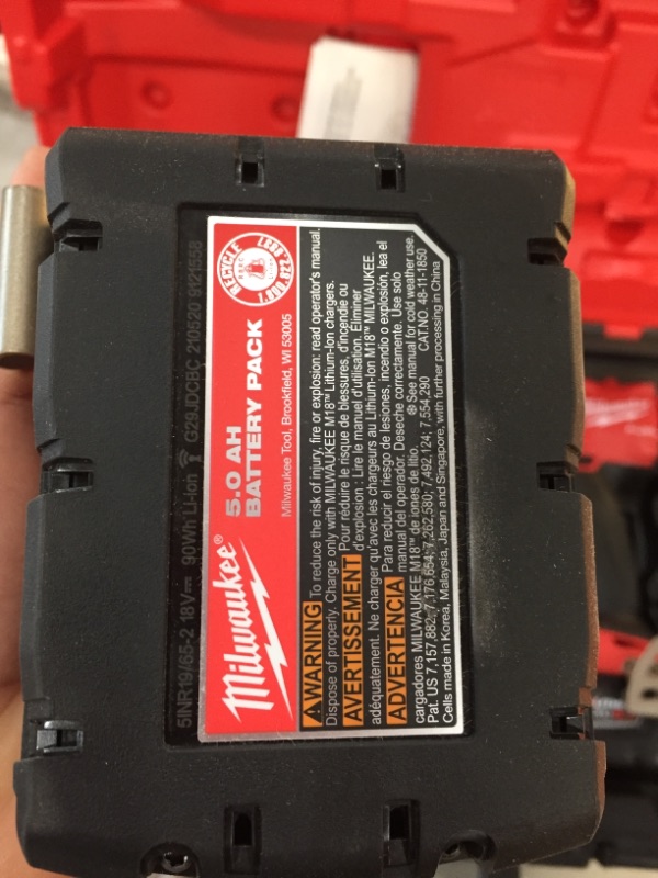 Photo 7 of USED MILWAUKEE 2997-27, 48-11-1852, 48-59-1808 Cordless Combination Kit,7 Tools,18V
