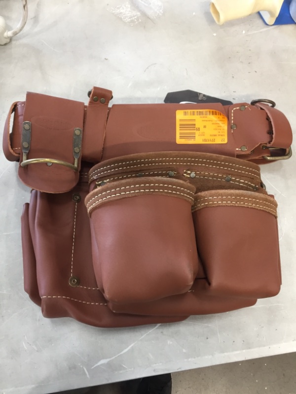 Photo 3 of McGuire-Nicholas Master's 52.5 in. Brown Leather Rig (2-Bag)
