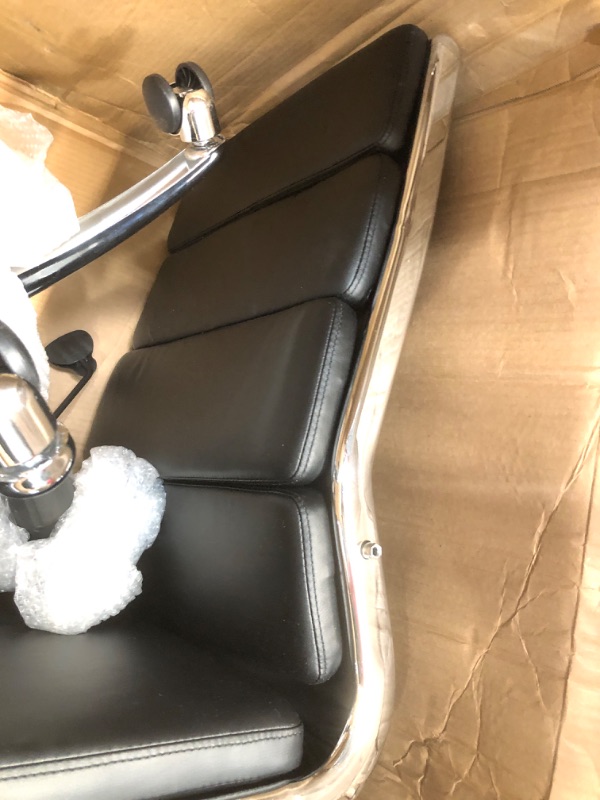 Photo 1 of Black Ripple Office Chair *** Similar To Stock Photo**