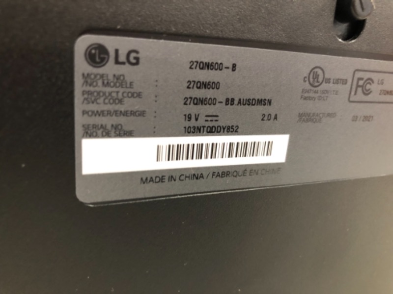Photo 1 of LG 27QN600-B 27” QHD (2560 x 1440) IPS Display with FreeSync, sRGB 99% Color Gamut, HDR10 with a 3-Side Virtually Borderless Design, Black