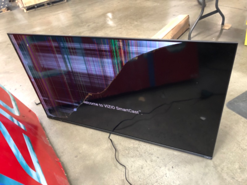 Photo 1 of (DAMAGED PIXELS; DAMAGED LOWER FRAME)
VIZIO 55-Inch M6 Series Premium 4K UHD Quantum Color LED HDR Smart TV 