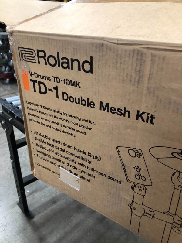 Photo 4 of Roland TD-1DMK Dual-Mesh Kit Entry-Level V-Drums Set
