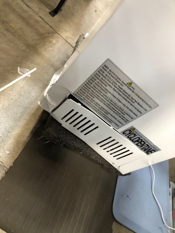 Photo 1 of 7.0 cu. ft. Chest Freezer in White
**DAMAGED, WORKS TURNS ON**