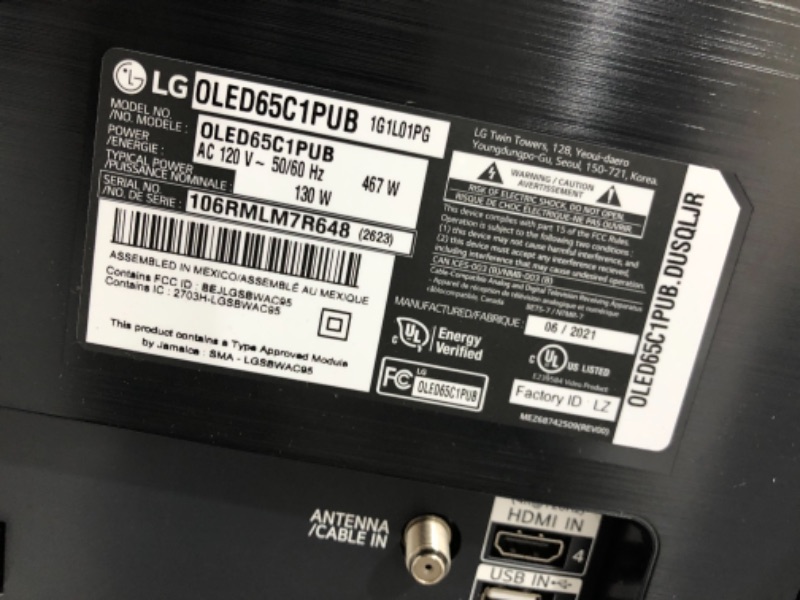 Photo 2 of **wont turn on **** LG OLED65A1PUA 65" A1 Series OLED 4K Smart Ultra HD TV with an Additional 1 Year Coverage by Epic Protect (2021)
