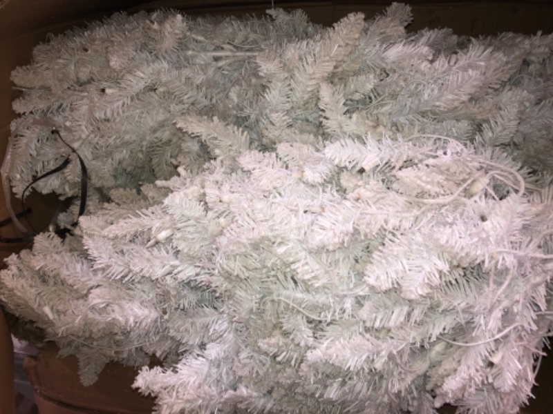 Photo 3 of *Loose hardware, may be incomplete*
MARTHA STEWART Flocked Pine Pre-Lit Artificial Christmas Tree, 7.5 Feet, Clear White Lights