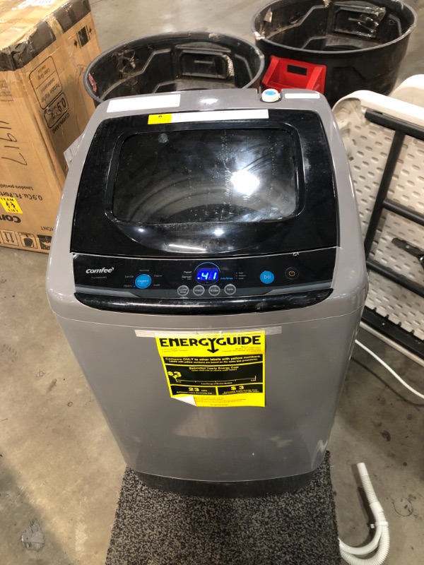 Photo 2 of COMFEE' Portable Washing Machine, 0.9 Cu.ft Compact Washer with LED Display, 5 Wash Cycles, 2 Built-in Rollers, Space Saving Full-Automatic Washer, Id

//TESTED AND FUNCTIONAL, MINOR COSMETIC DAMAGE 
