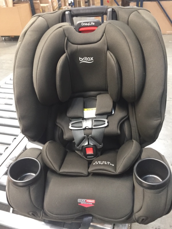 Photo 3 of Britax One4Life ClickTight All-In-One Car Seat – 10 Years of Use – Infant, Convertible, Booster – 5 to 120 Pounds - SafeWash Fabric, Eclipse Black , 20.5 x 19.5 x 25 Inch (Pack of 1)
//NO MANUFACTURE DATE 
