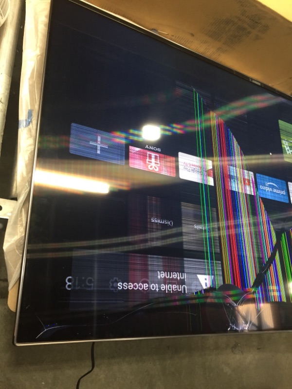 Photo 5 of  //MAJOR DAMAGE TO SCREEN TESTED AND DOES TURN ON 

Sony X950H 55-inch TV: 4K Ultra HD Smart LED TV with HDR and Alexa Compatibility - 2020 Model

