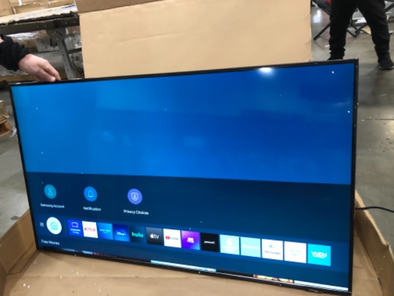 Photo 4 of **INCOMPLETE**
SAMSUNG 50-Inch Class Crystal UHD AU8000 Series - 4K UHD HDR Smart TV 