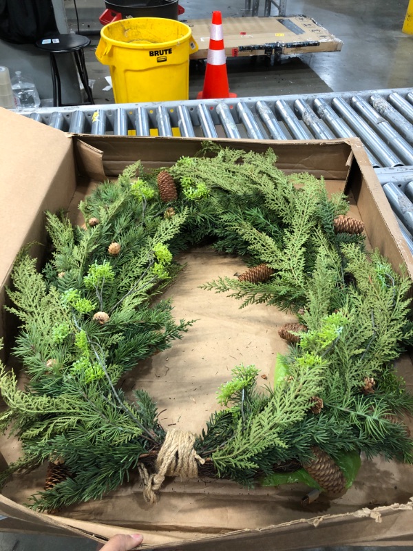 Photo 2 of ( SIZE AND MODEL UNKNOWN)
**SLIGHTLY DIFFERENT FROM STOCK PHOTO**
Artificial Mixed Pine with Pine Cones and Gold Glitter Christmas Wreath
