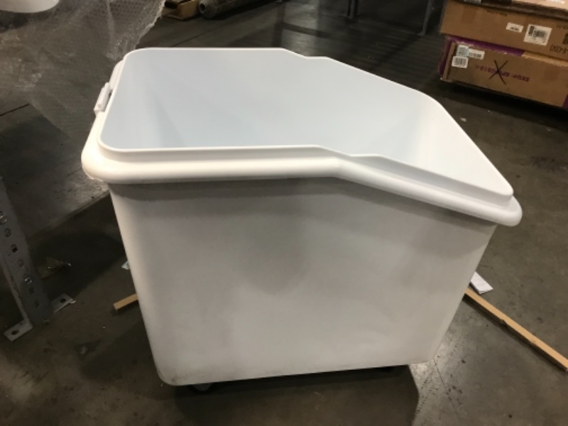 Photo 2 of  CRACKED LID AND SMALL CRACK INSIDE, Rubbermaid Commercial ProSave Shelf-Storage Ingredient Bin With Scoop, Plastic, Stackable, 600-cup capacity, White, (FG360388WHT)
