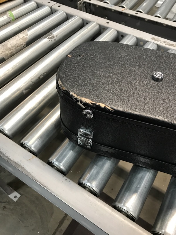 Photo 1 of 
Gator Cases Hard-Shell Wood Case for 6 or 12 String Acoustic Dreadnought Guitars (GWE-DREAD 12)
