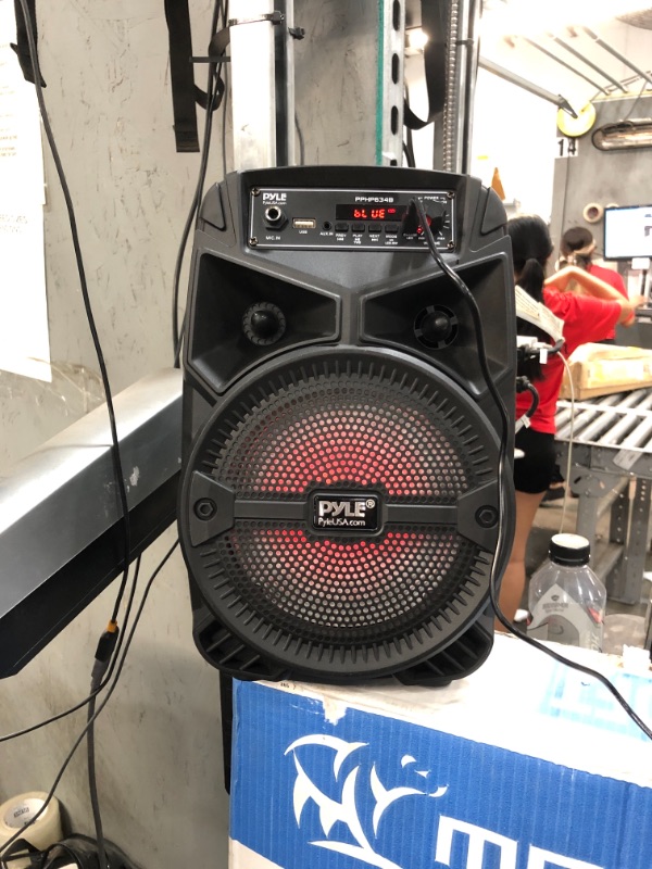 Photo 2 of 

Portable Bluetooth PA Speaker System - 240W Rechargeable Outdoor Bluetooth Speaker Portable PA System w/ 6.5” Subwoofer 1” Tweeter, Microphone in, Party..