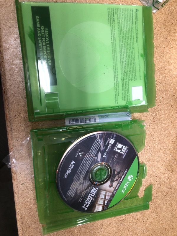 Photo 2 of Tony Hawk Pro Skater 1+2 - Xbox Series X Standard Edition
