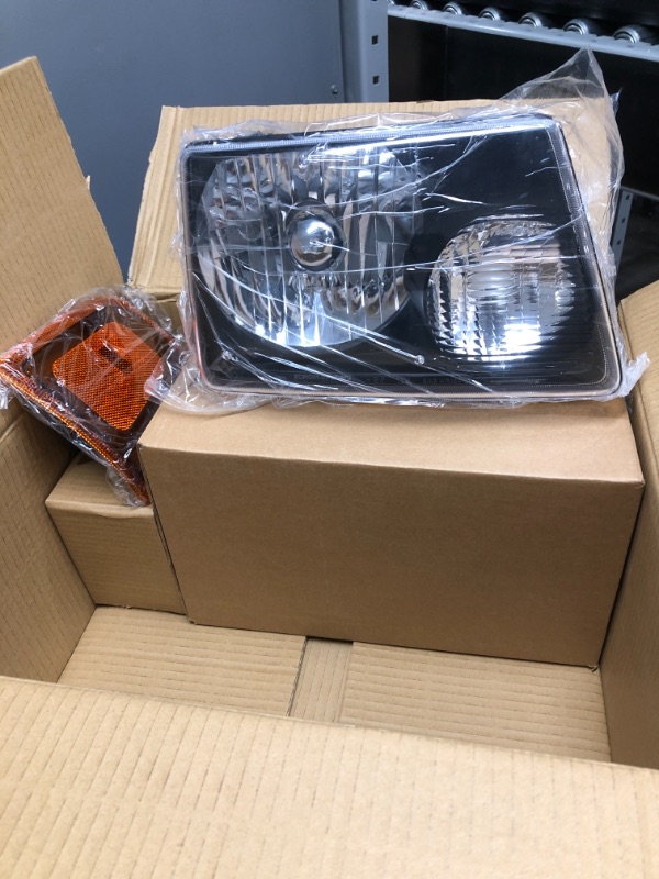 Photo 2 of Ranger Headlight Housing from Torchbeam, Replacement for 01 02 03 04 05 06 07 08 09 10 11 Ranger Headlight Assembly +Corner light OE Projector Headlamp Black Housing Clear Lens
