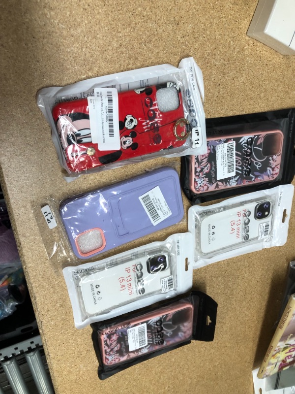 Photo 1 of Bundle of phone cases
**NOT REFUNDABLE**