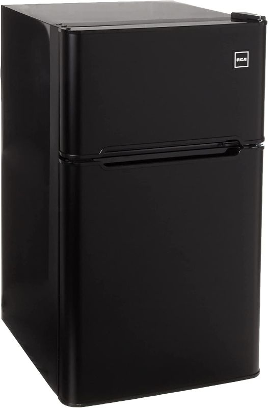 Photo 1 of RCA RFR835-Black 3.2 Cubc Foot 2 Door Fridge and Freezer, Black
