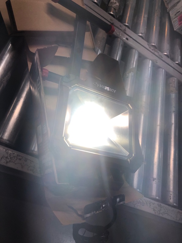 Photo 3 of 
Husky
3500-Lumen Portable LED Work Light