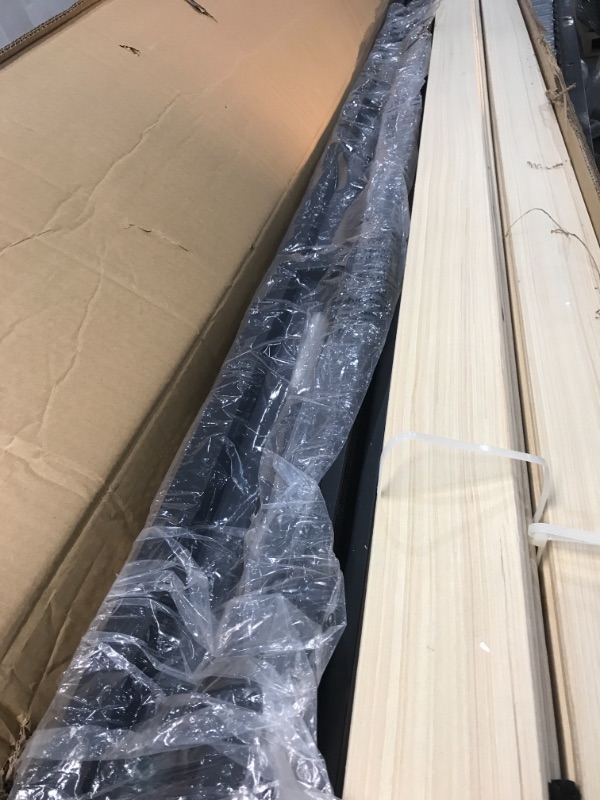 Photo 1 of ZINUS Metal Box Spring with Wood Slats /4 Inch Mattress Foundation / Sturdy Steel Structure / Easy Assembly, King***
