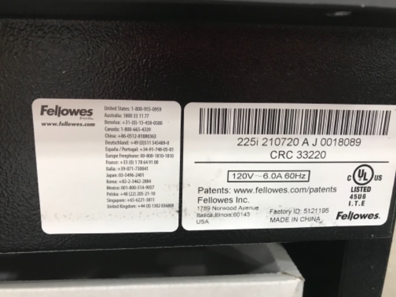 Photo 11 of Fellowes Powershred 225i 100% Jam Proof 20-Sheet Strip-Cut Shredder (3322001)
NOT BOXED!