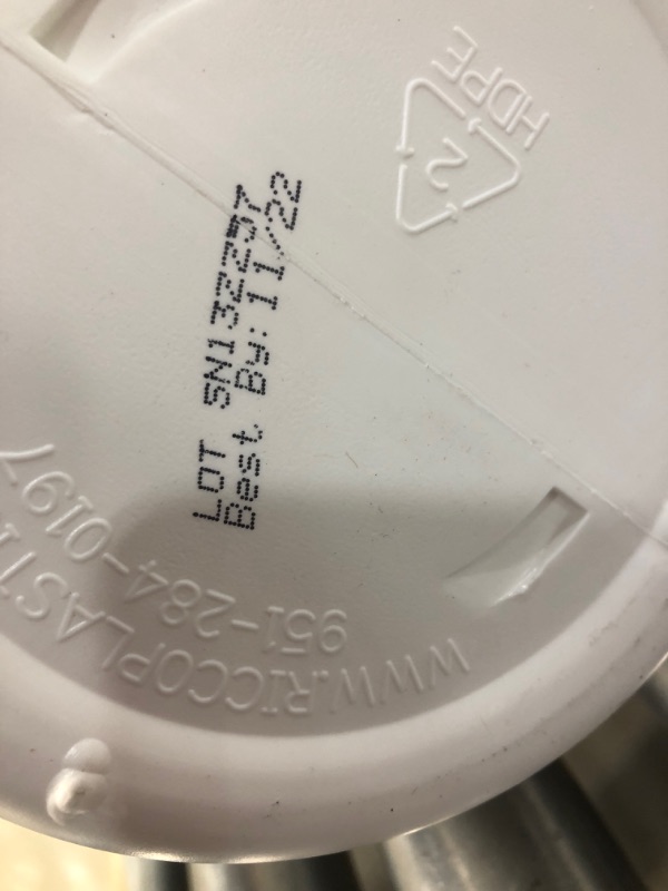 Photo 1 of 2.65 LB Vanilla Collagen Protein Powder 