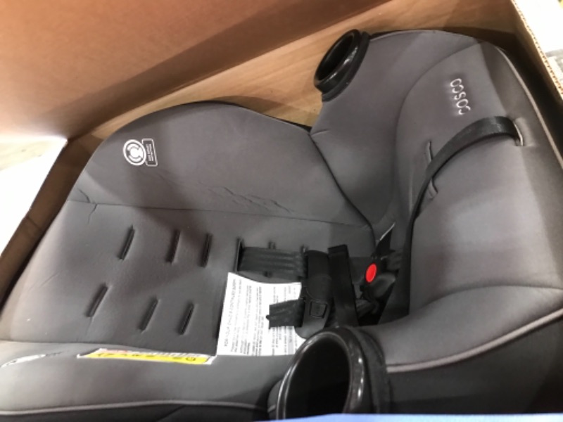Photo 1 of Cosco Apt 50 Convertible Car Seat (Black Arrows)