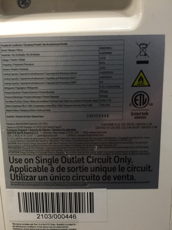 Photo 4 of Honeywell 14,000 BTU Portable Air Conditioner with Dehumidifier & Fan Cools Rooms Up To 700 Sq. Ft. with Remote Control, HJ4CESWK9, White/Black

//TESTED AND FUNCTIONAL, MAKES NOISE WHEN ON 
