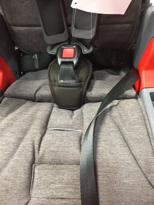 Photo 4 of Britax Grow with You Clicktight Harness-2-Booster Car Seat