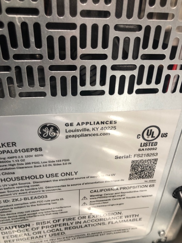 Photo 4 of PARTS ONLY//NON-FUNCTIONAL: GE Profile™ Opal™ Nugget Ice Maker + Bluetooth