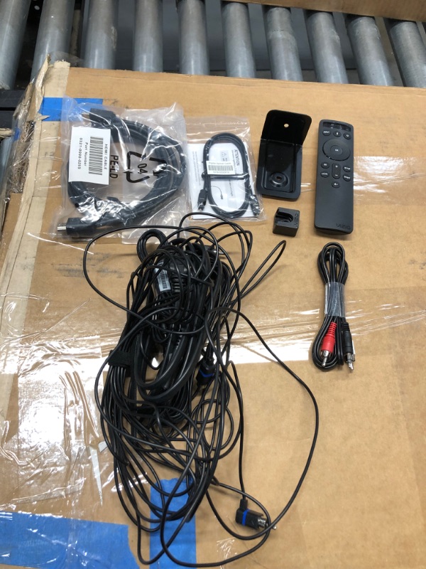 Photo 1 of VIZIO M-Series 5.1.2 Home Theater Sound Bar with Dolby Atmos and DTS:X
AS IS USED, MINOR DAMAGE, PLEASE SEE PHOTOS 