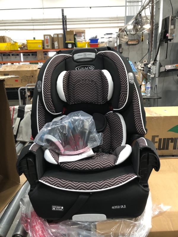 Photo 4 of Graco 4ever DLX 4-in-1 Convertible Car Seat - Zagg