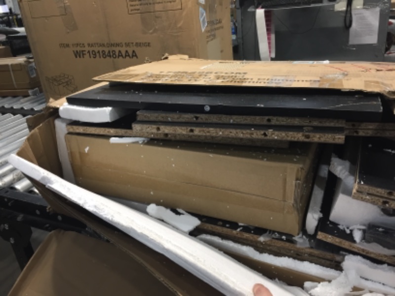 Photo 1 of Ameriwood Home Carson Electric Fireplace TV Console for TVs up to 70", Black
DAMAGED FROM SHIPPING,. PLEASE SEE PHOTOS