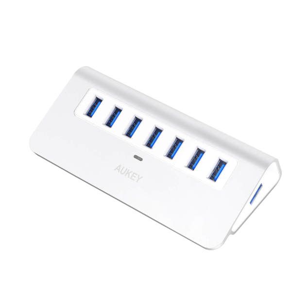 Photo 1 of 7-Port USB 3.0 Aluminum Hub CB-H4