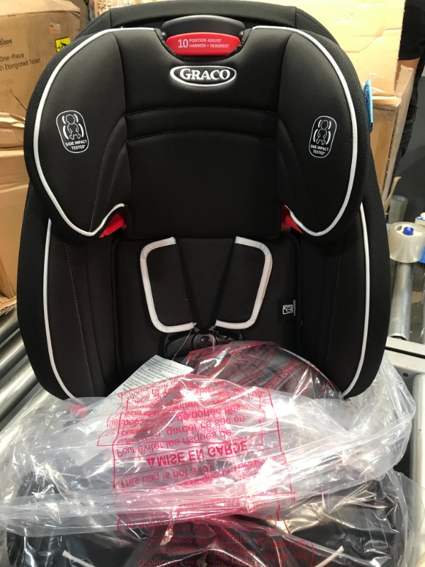 Photo 2 of Graco Atlas 65 2-in-1 Harness Booster Car Seat, Glacier