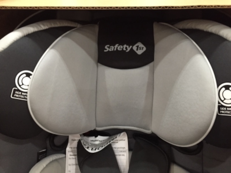 Photo 4 of Safety 1?? Grow and Go All-in-One Convertible Car Seat, Carbon Ink
