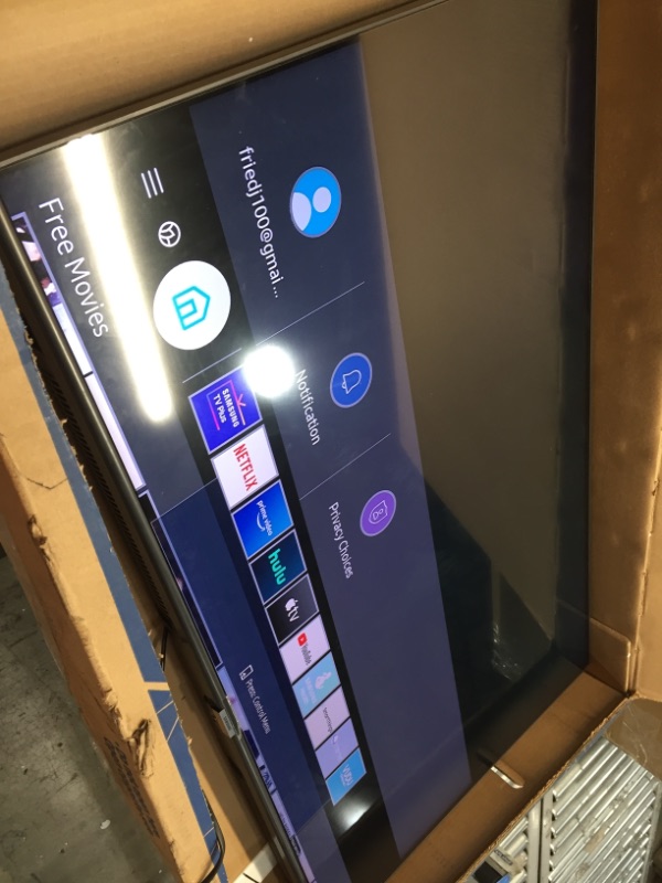 Photo 2 of 50" Class Q60T QLED 4K UHD HDR Smart TV