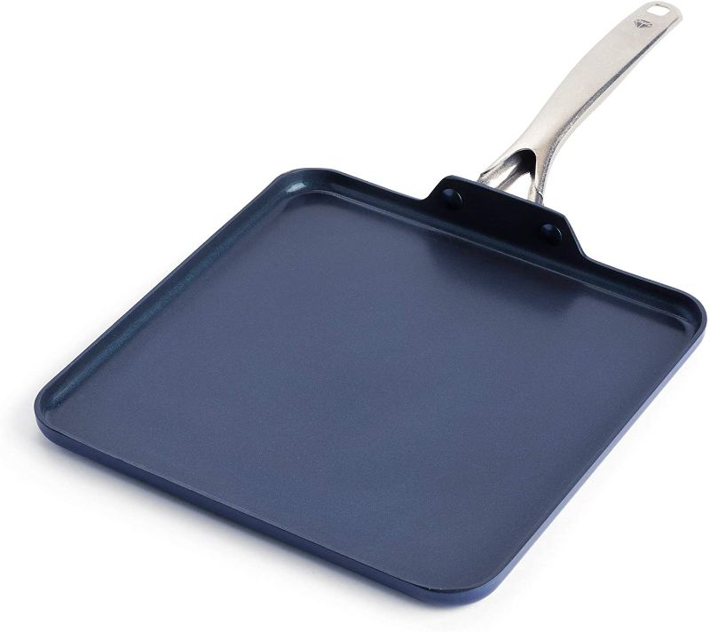 Photo 1 of 11" Blue Diamond Cookware Toxin Free Healthy Ceramic Nonstick Pan
