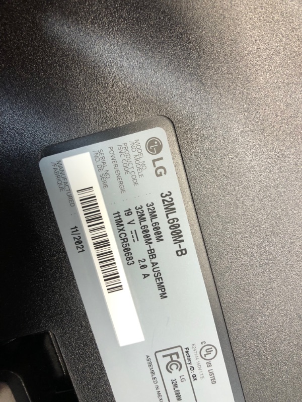 Photo 1 of 32" LG Full HD IPS LED Monitor
