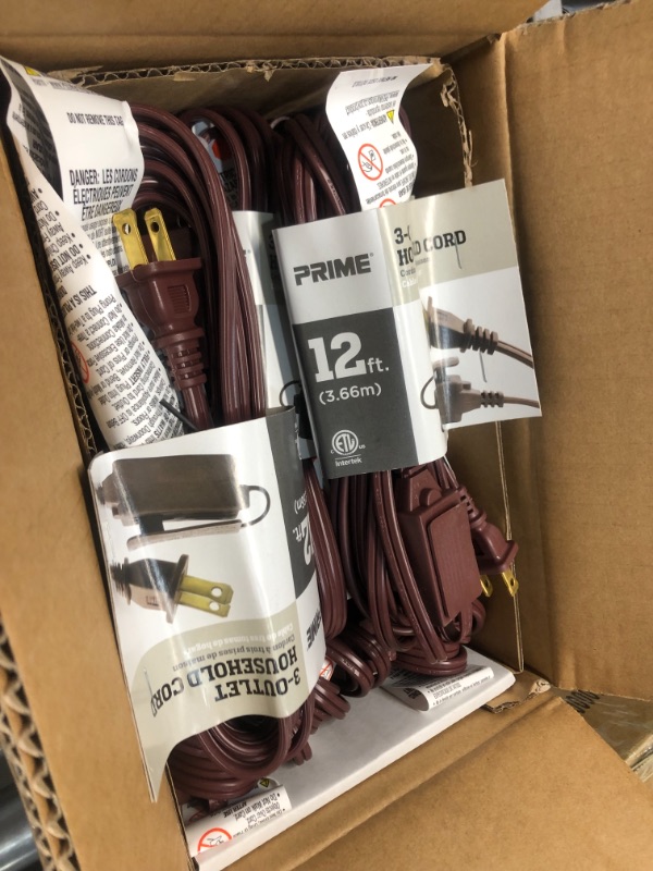 Photo 3 of 18 pc - 12 ft. 16/2 Cube Tap Extension Cord, Brown
