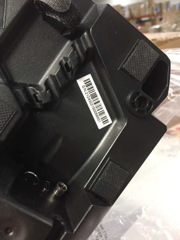 Photo 1 of Thrustmaster T248, Racing Wheel and Magnetic Pedals, HYBRID DRIVE, Magnetic Paddle Shifters, Dynamic Force Feedback, Screen with Racing Information (PS5, PS4, PC)