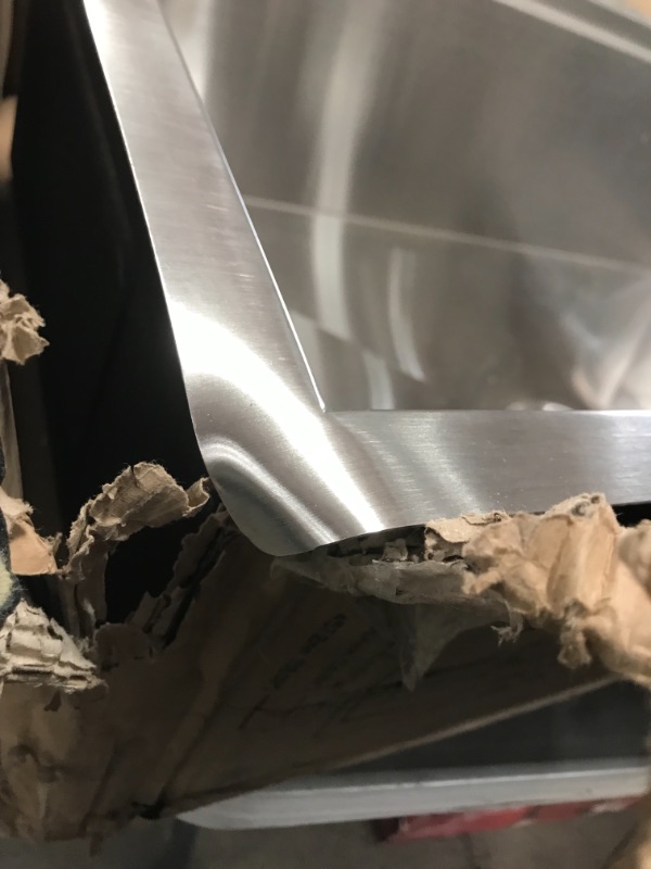 Photo 1 of *SEE last pictures for damage*
Hausinluck 32 x 18 x 9 inch Undermount Kitchen Sink, Workstation Ledge 18 Gauge Stainless Steel Sink Modern Single Bowl Kitchen Sink
